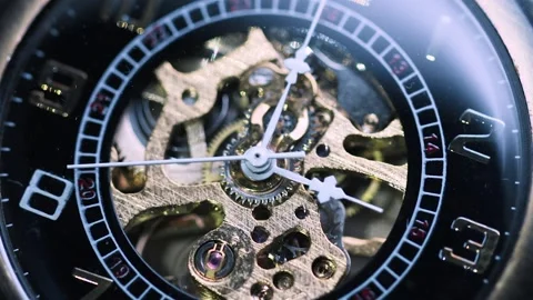 A shot of a pocket watch 库存影片 170283904