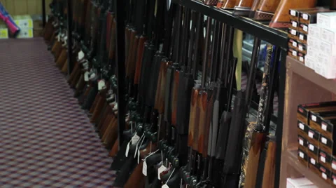 Shotguns in store 库存影片 34207543