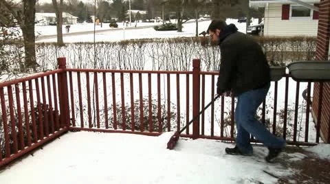 Shovel snow Vidéo 20495946