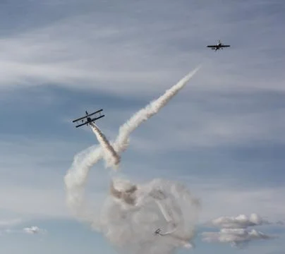 Show flying Stock Photos