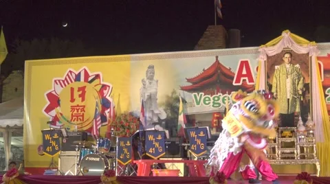 Show Lion dancing on stage. Stock Footage 56552030