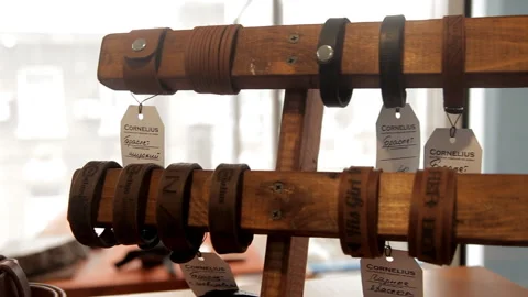 Showcase of different leather products from the workshop 動画素材 86713041