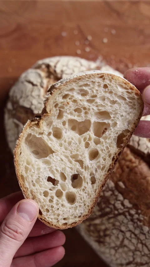 Showing Artisan Bread Crumb Close Up Vídeos de archivo 332046097