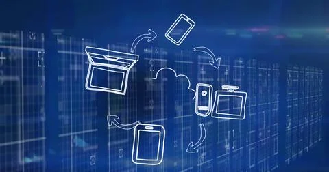 Showing circular cloud and device icons linking by arrows over server racks, Stockfoto's