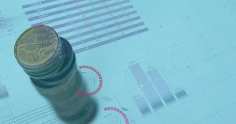 Showing coin stack on dashboard displaying data table and bar line circular Stockfoto's
