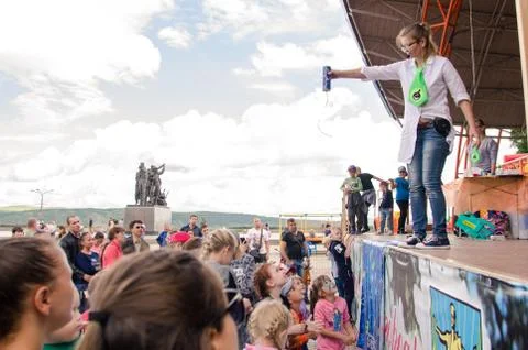 Showing physical and chemical experiments for children. experience with a can Stock Photos