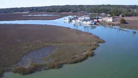 Shrimp Boat Reflections Vídeo Stock 85652510