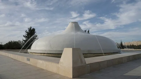 Shrine of the Book LS Stockbeeldmateriaal 83474239