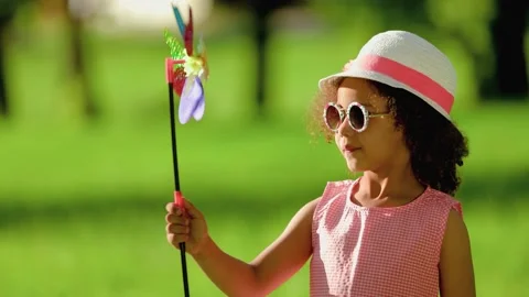 SHUN3640 with windmill side Stock-Footage 182489768