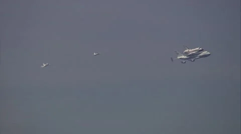 Shuttle Endeavour Los Angeles Stock Footage 40062947