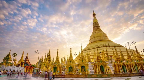 Shwedagon in Yangon Stock Footage