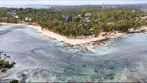 Siargao Philippines Cloud 9 Surf Break, Wooden Pier &amp; Blue Waters Stock Photos