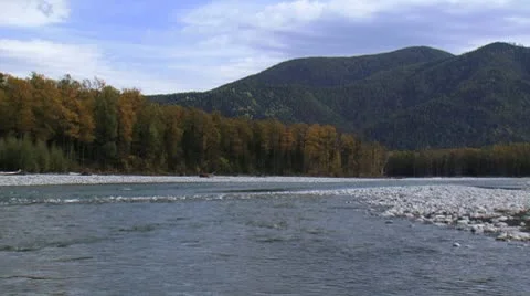 Siberian mountain river in fall colors. Stock Footage 8948581
