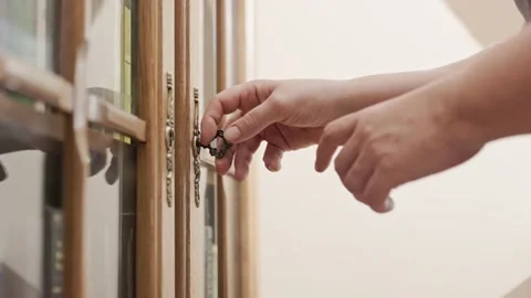 Sick person's hands are shaking, tremors are symptoms of Parkinson's disease. Stock-Footage 161746715