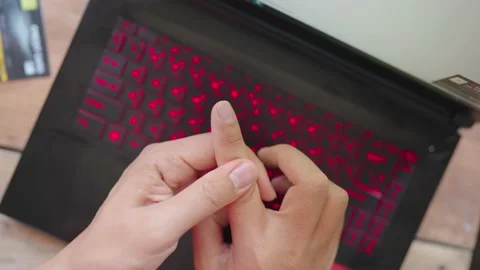 Sickness of locking fingers caused by using laptop Stock Footage 148101513