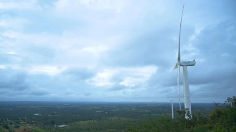 Side angle of a windmill Vídeo Stock 117403415