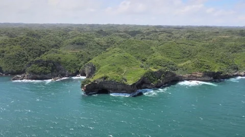 Side Away Capture of Rocks Stock Footage 152501927