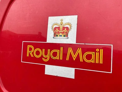 Side-On Close-Up Of Royal Mail Logo On The Side Of A Royal Mail Van Stock Photos