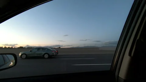 Side driving POV Stockbeeldmateriaal 142048818