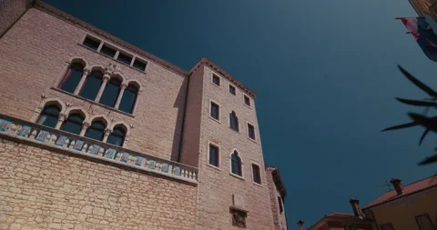 Side facade of Soardo-Bembo Castle at Square Tomaso Bembo Stock Footage 333991348