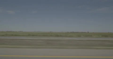 Side left driving plate - Highway 26 at Mile 31 Minatare Vídeo Stock 290033201