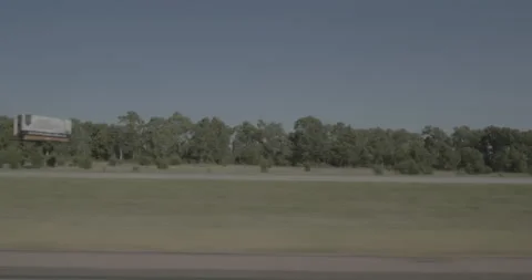 Side left driving plate - Highway 90 at Mile 329 Mitchell 스톡 동영상 290810465