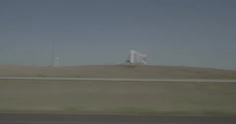 Side left driving plate - Highway 90 at Mile 335 Davison County Vídeo Stock 290815616
