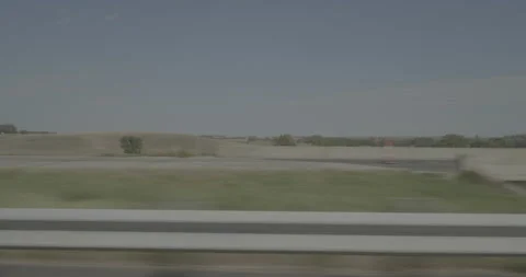 Side left driving plate - Highway 90 at Mile 389 Sioux Falls Vídeos de archivo 290862939