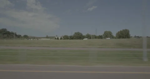 Side left driving plate - Highway 90 at Veterans Parkway Sioux Falls Video stock 290884915