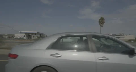 Side left driving plate - Highway 12 at Grizzly Island Road, Fairfield Stockbeeldmateriaal 293102722