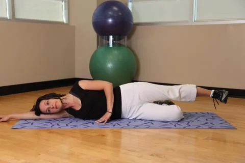 Side leg raise Stock-Fotos