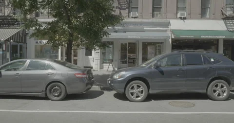 Side right driving plate - Columbus Avenue at W 68th St, Manhattan Video stock 253882823