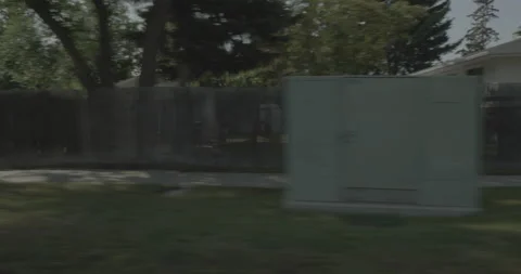 Side right driving plate - Elbow Drive Southwest at 89th Avenue Southwest, Vidéo 255811421