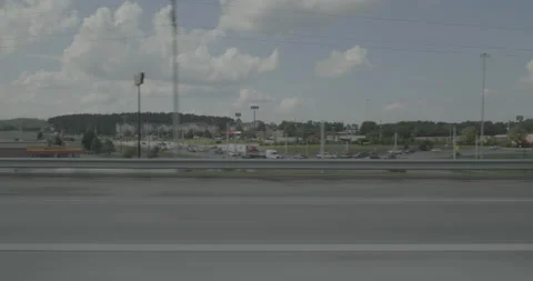Side right driving plate - Highway 20 at Little Black Creek, Gilbert 스톡 동영상 285127594