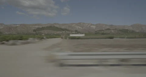 Side right driving plate - Highway 126 at Mile 27, Lake Piru Vídeo Stock 294695869