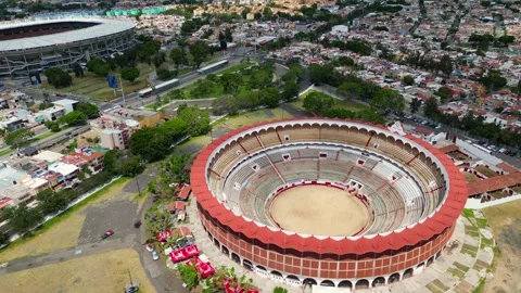 Side Soar: Lateral Drone Expedition to Bullring Nuevo Progreso, Guadalajara 库存影片 262545474
