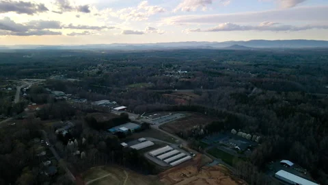 Side Tracking Aerial of Blue Ridge Mountains at Sunset – 4K 30fps Stock-Footage 318922854