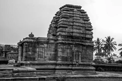 Side view of an ancient 7Th century Kadasiddheswara temple at Pattadakal Stock Photos