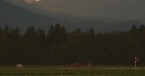 Side view of Cirrus SR20 airplane landing Stock Footage 167430914
