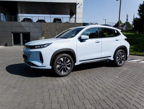 Side view Exeed LX Foto stock