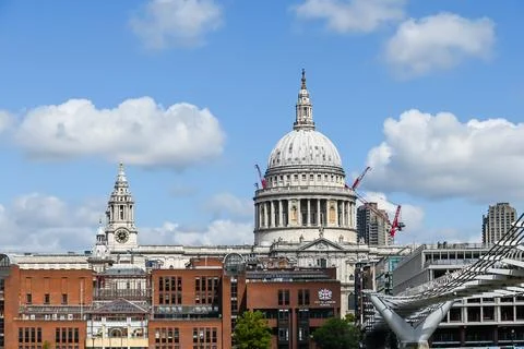 Side view of Millennium Bridge Stock Photos