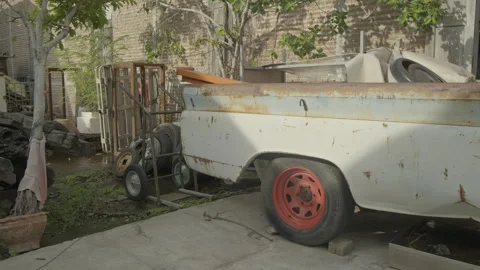 Side view of a rusted vintage pickup truck Stock Footage 335732334