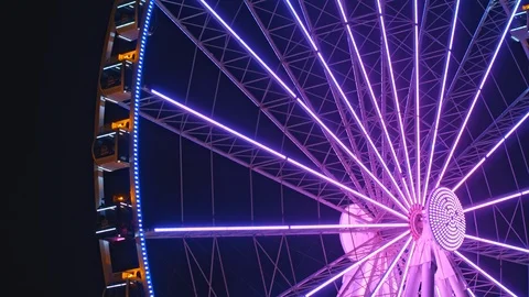 Side view of Seattle Ferris Wheel at Night Video stock 91467669