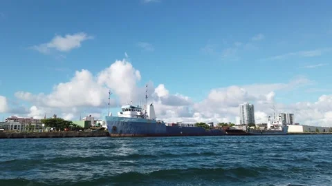 Side view of ship. San Juan, Puerto Rico. Vidéo 159313349