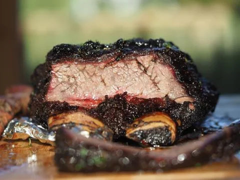 Side view of sliced beef short rib 库存照片