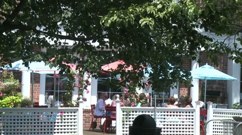 A sidewalk cafe downtown. (2 of 2) Video stock 8693818