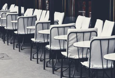 Sidewalk cafe in Paris 스톡 사진