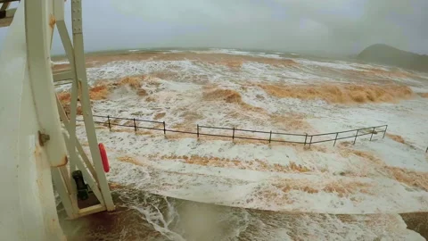 Sidmouth, Devon, United Kingdom - Dec 7, 2021: Coastal storm surge Storm Barra 스톡 동영상 169537243