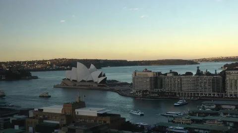 Sidney real time and time lapse 動画素材 121684454
