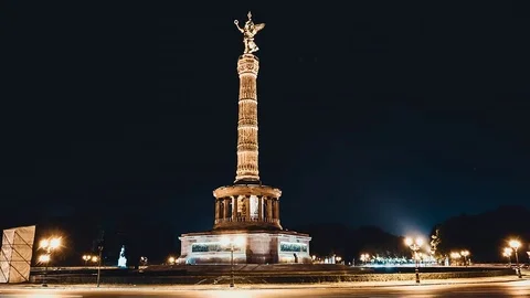 Siegessäule timelapse at berlin in the night Video stock 71432600